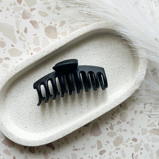 Black Claw Clip